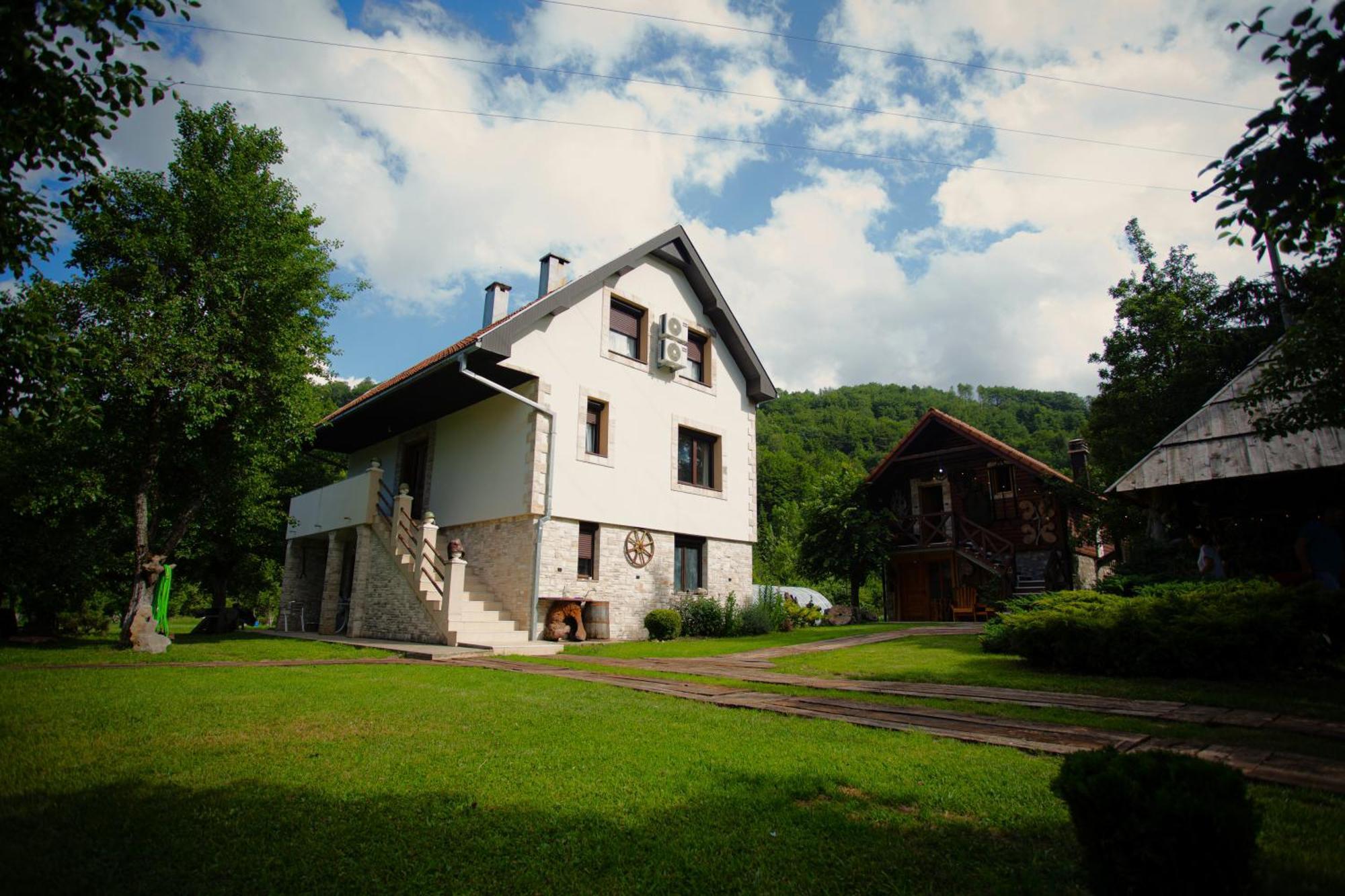 Ethno Village Stitarica Мойковац Номер фото